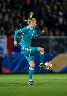 Fußball, Damen, Frankreich - Deutschland Lea Schuller ( Allemagne ) FOOTBALL : France vs Allemagne - Feminine - Laval - 28 02 2019 FedericoPestellini Panoramic 