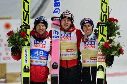Sport Bilder des Tages 2019.03.01 Seefeld Mistrzostwa Swiata w Narciarstwie Klasycznym Seefeld 2019 Skoki narciarskie - konkurs na normalnej skoczni w Seefeld HS109 N z Dawid Kubacki, Kamil Stoch, Stefan Kraft Foto Martyna Szydlowska Newspix 2019.03.01 Seefeld FIS Nordic World Ski Championship Seefeld 2019 Ski jumping Skispringen Ski nordisch - normal hill competition Seefeld HS109 Dawid Kubacki, Kamil Stoch, Stefan Kraft Credit: Martyna Szydlowska Newspix --- Newspix.pl  20190301_MS_033