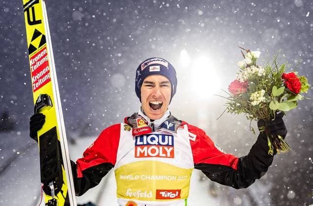 Sport Themen der Woche KW09 Sport Bilder des Tages 01.03.2019, Seefeld, AUT, FIS Weltmeisterschaften Ski Nordisch, Seefeld 2019, Skisprung, Herren, Flower Zeremonie, im Bild Bronzemedaillengewinner Stefan Kraft (AUT) Bronze medallist Stefan Kraft (AUT) during the flowers ceremony for the men s Skijumping of FIS Nordic Ski World Championships 2019. Seefeld, Austria on 2019 03 01. Seefeld *** 01 03 2019 Seefeld AUT FIS World Championships Ski Nordic Seefeld 2019 Ski Jump Mens Flower Ceremony in picture Bronze Medal Winner Stefan Kraft AUT Bronze medallist Stefan Kraft AUT during the flowers ceremony for the men s Skijumping of FIS Nordic Ski World Championships 2019 Seefeld Austria on 2019 03 01 Seefeld  EX_FEI  