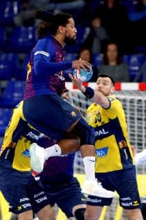 Handball, CL, FC Barcelona - Rhein Neckar Löwen FC Barcelona Barca Lassa s Gilberto Brito (L) in action against Rhein-Necker Lowen s Gedeon Guardiola (R) during a Champions League handball match at the Palau Blaugrana in Barcelona, Catalonia, north eastern Spain, 02 March 2019. BARCELONA vs RHEIN NECKAR LOWEN !ACHTUNG: NUR REDAKTIONELLE NUTZUNG!  Copyright: xTonixAlbirx GRAF6953 20190302-636871584378108609