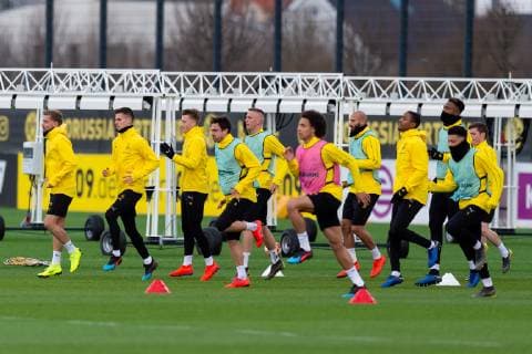Dortmund, Germany 04.03.2019, UEFA Champions League - 2018 19 Season, Achtelfinale, Borussia Dortmund - Tottenham Hotspur, Training Borussia Dortmund, Warmlaufen ( DeFodi053