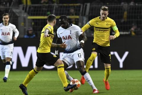 GER, CL, Borussia Dortmund vs Tottenham Hotspur 05.03.2019, Signal Iduna Park, Dortmund, GER, CL, Borussia Dortmund vs Tottenham Hotspur, DFL regulations prohibit any use of photographs as image sequences and or quasi-video im Bild v. li. im Zweikampf Moussa Sissoko ( 17, Tottenham Hotspur) Marco Reus ( 11, Borussia Dortmund)