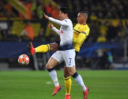 05.03.2019, Fussball, UEFA Champions League, Saison 2018 2019, Achtelfinale, Rueckspiel, Borussia Dortmund - Tottenham Hotspur, v.li., Heung Min Son (Tottenham Hotspur), Manuel Akanji (Borussia Dortmund)
