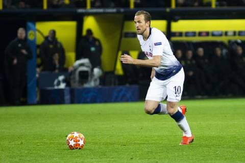 GER, UEFA CL, Borussia Dortmund vs Tottenham Hotspur 05.03.2019, Signal Iduna Park, Dortmund, GER, UEFA CL, Borussia Dortmund vs Tottenham Hotspur, UEFA REGULATIONS PROHIBIT ANY USE OF PHOTOGRAPHS AS IMAGE SEQUENCES AND OR QUASI-VIDEO im Bild picture shows: Harry Kane (Tottenham 10) auf dem Weg zum 1:0,
