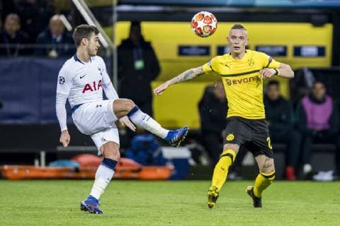 Fußball: UEFA Champions League, CL, Saison 2018 2019, Achtelfinale Rückspiel, Borussia Dortmund - Tottenham Hotspurs in Dortmund (Nordrhein-Westfalen). Dortmunds Marius Wolf kämpft um den Ball. UEFA REGULATIONS PROHIBIT ANY USE OF PHOTOGRAPHS AS IMAGE SEQUENCES AND OR QUASI-VIDEO. Copyright: xKirchner DavidxInderliedx