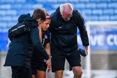 190306 Desiree Scott of Canada in pain during the Algarve Cup 2019 match between Canada and Sweden on March 6, 2019 in Almancil. Photo: Ludvig Thunman BILDBYRAN kod LT 35616 Copyright: LUDVIGxTHUNMAN BB190306LT034