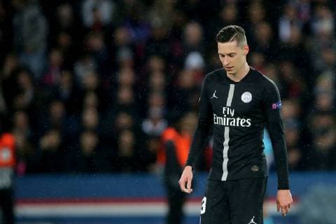 Paris, France, 06.03.2019, UEFA Champions League - 2018 19 Season, Round of 16, 2nd leg, Achtelfinale, Paris Saint-Germain - Manchester United ManU Julian Draxler (PSG) Schaut ( DeFodi541