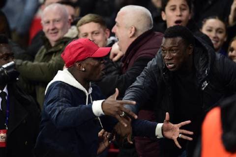 joie des joueurs de Manchester United ManU Paul Pogba (Man Utd) allant saluer ses supporters FOOTBALL : PSG vs Manchester Utd - UEFA Champions league - Paris - 06 03 2019 JBAutissier Panoramic 