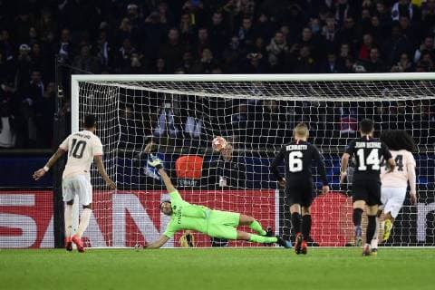 Penalty de Marcus Rashford (Man Utd) vs BUFFON Gianluigi (PSG) FOOTBALL : PSG vs Manchester Utd - UEFA Champions league - Paris - 06 03 2019 JBAutissier Panoramic 
