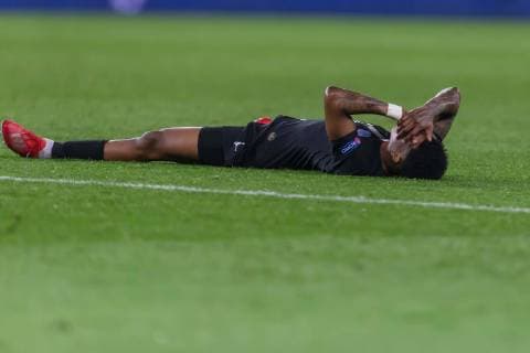 Paris, France, 06.03.2019, UEFA Champions League - 2018 19 Season, Round of 16, 2nd leg, Achtelfinale, Paris Saint-Germain - Manchester United ManU Presnel Kimpembe (PSG) am Boden ( DeFodi541