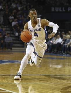 Mar 08, 2019: Buffalo Bulls guard Davonta Jordan (4) dribbles the ball up court during the first half of play in the NCAA College League USA Basketball game between the Bowling Green Falcons and Buffalo Bulls at Alumni Arena in Amherst, N.Y. (Nicholas T. LoVerde Cal Media) NCAA Basketball 2019: Bowling Green vs Buffalo March 8 - ZUMAc04_ 20190308_zaf_c04_260 Copyright: xNicholasxT.xLoverdex