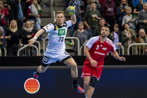 Düsseldorf, Deutschland 09. März 2019: Handball DHB Männer Laenderspiel - 18 19 - Deutschland vs. Schweiz v.li. Timo Kastening (Deutschland TSV Hannover), Mucas Meister (Schweiz) Düsseldorf ISS Dome Nordrhein-Westfalen Deutschland