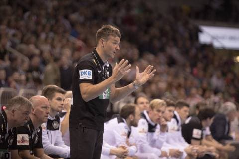 Handballländerspiel Deutschland vs. Schweiz Deutschland - Schweiz 27 : 29 Handball Länderspiel in Düsseldorf, Trainer Christian Prokop