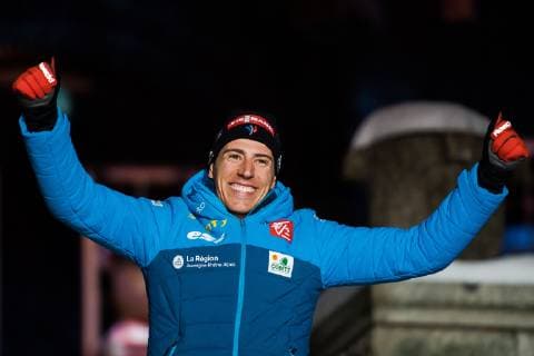 Biathlon, WM Östersund, 10km Sprint Herren, Siegerehrung 190309 Fillon Maillet of France celebrates his third place at the medal ceremony for the Men s 10 KM sprint during the IBU World Championships Biathlon on March 9, 2019 in Östersund. Photo: Petter Arvidson BILDBYRAN kod PA 92253 Copyright: PETTERxARVIDSON BB190309PA236