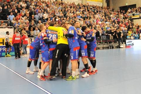 der Siegerkries der Balinger Handball, Maenner, DKB , 2.Bundesliga, 09.03.2019, Foto:TBaur Eibner HBW Balingen-Weilstetten vs. HSG Nordhorn-Lingen Balingen Copyright: xEIBNER TobiasxBaurx EP_TBR
