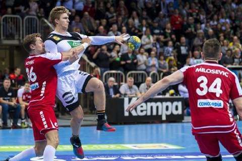 Düsseldorf, Deutschland 09. März 2019: Handball DHB Männer Laenderspiel - 18 19 - Deutschland vs. Schweiz v.li. Philip Novak (Schweiz), Franz Semper (SC DHfK Leipzig), Alen Milosevic (Schweiz) Düsseldorf ISS Dome Nordrhein-Westfalen Deutschland