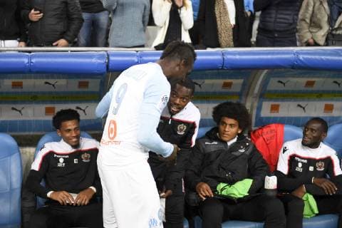ENTREE DES JOUEURS - FAIR PLAY - 09 MARIO BALOTELLI (OM) - EQUIPE DE FOOTBALL DE NICE FOOTBALL : Marseille vs Nice - Ligue 1 Conforama - 10 03 2019 AnthonyBIBARD FEP Panoramic 