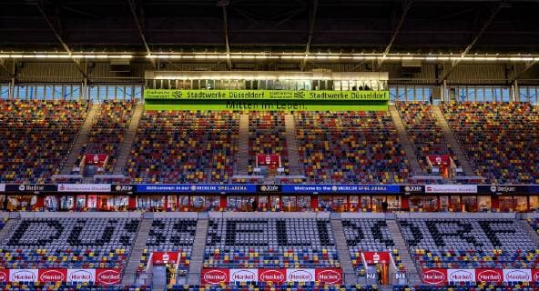 11.03.2019, xfux, Fussball 1.Bundesliga, Fortuna Duesseldorf - Eintracht Frankfurt, emspor, v.l. Ansicht Uebersicht Merkur Spiel-Arena Innenraum Rasen Spielfeld Gruen Tribuene Stadion (DFL DFB REGULATIONS PROHIBIT ANY USE OF PHOTOGRAPHS as IMAGE SEQUENCES and or QUASI-VIDEO) Duesseldorf