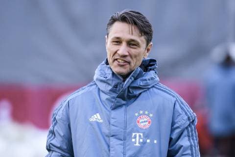 12.03.2019, xkvx, Fussball UEFA Champions League, FC Bayern Muenchen - FC Liverpool - Pressekonferenz und Training emspor, v.l. Trainer Niko Kovac (FCB - FC Bayern Muenchen) im Gespraech mit Uli Koehler von Sky News (DFL DFB REGULATIONS PROHIBIT ANY USE OF PHOTOGRAPHS as IMAGE SEQUENCES and or QUASI-VIDEO) Muenchen