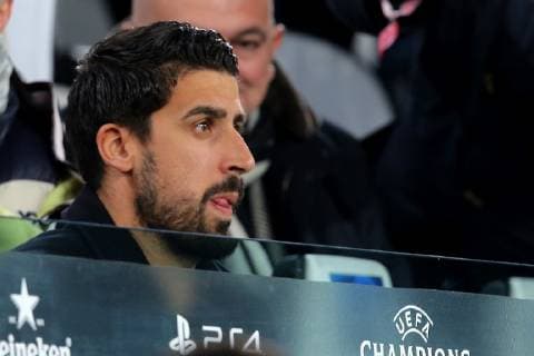 Turin, Italy, 12.03.2019, UEFA Champions League - 2018 19 Season, Round of 16 Second Leg, Juventus - Club de Atletico Madrid, Sami Khedira (JUV) Schaut ( DeFodi541
