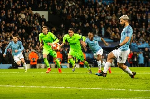 Manchester City v FC Schalke 04 UEFA Champions League Sergio Aguero of Manchester City scores a penalty kick for his sides first goal of the game during the UEFA Champions League match at the Etihad Stadium, Manchester Content Not Available For UK Newspapers Copyright: xMattxWilkinsonx FIL-12983-0018