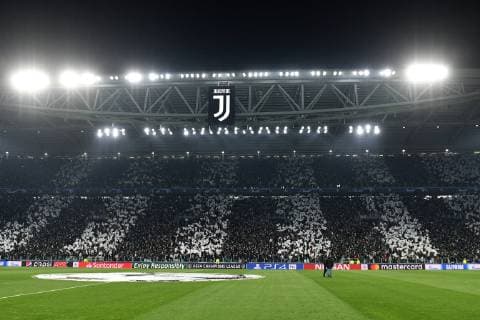 Juventus fans cheer on ahead the Uefa Champions League 2018 2019 round of 16 second leg football match between Juventus and Atletico Madrid at Juventus stadium, Turin, March, 12, 2019 Foto Andrea Staccioli Insidefoto andreaxstaccioli