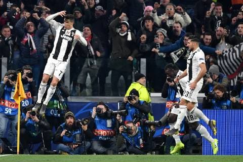 Cristiano Ronaldo of Juventus celebrates after scoring on penalty goal of 3-0 during the Uefa Champions League 2018 2019 round of 16 second leg football match between Juventus and Atletico Madrid at Juventus stadium, Turin, March, 12, 2019 Foto Andrea Staccioli Insidefoto andreaxstaccioli
