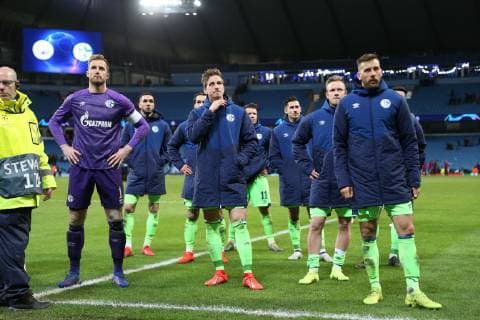 12.03.2019, Fussball, Saison 2018 2019, Champions League, Achtelfinale, Manchester City - FC Schalke 04 v. l. Ralf Fährmann (FC Schalke 04), Bastian Oczipka (FC Schalke 04), Guido Burgstaller (FC Schalke 04) Manchester Etihad Stadium Deutschland
