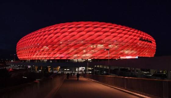 Fussball, Herren, Saison 2018 2019, Champions League (Achtelfinale, Rückspiel), FC Bayern München - FC Liverpool, die beleuchtete Arena, 13.03. 2019, Copyright: xMatthiasxKochx