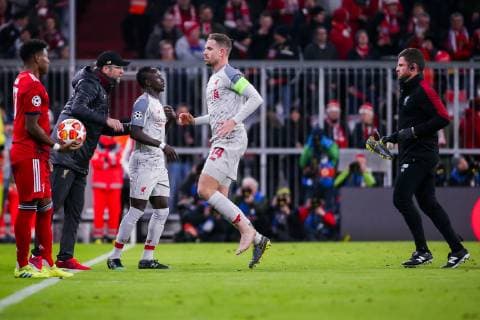 v.li. Jordan Henderson (FC Liverpool) verletzt sich GER, Fussball, UEFA Champions League, FC Bayern Muenchen - FC Liverpool, 13.03.2019 Muenchen Copyright: xTomxWellerx xEibner-Pressefotox EP_eer
