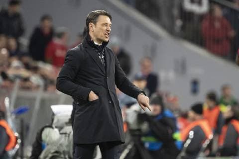 12.03.2019, xkvx, Fussball UEFA Champions League, FC Bayern Muenchen - FC Liverpool - Pressekonferenz und Training emspor, v.l. Trainer Niko Kovac (FCB - FC Bayern Muenchen) gibt Anweisung, gestikuliert, mit den Armen gestikulieren, gives instructions, gesticulate (DFL DFB REGULATIONS PROHIBIT ANY USE OF PHOTOGRAPHS as IMAGE SEQUENCES and or QUASI-VIDEO) Muenchen