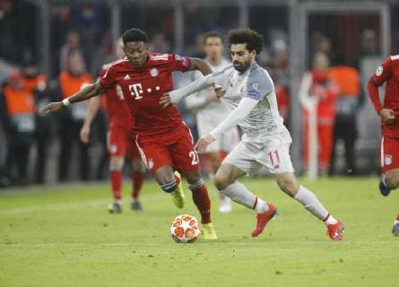 V.li. David Alaba (Bayern) , Mohamed Salah (Liverpool) . FC Bayern München-FC Liverpool . München, GER,13.03.2019, Achtelfinale Fussball-Champions League 2018-2019 .