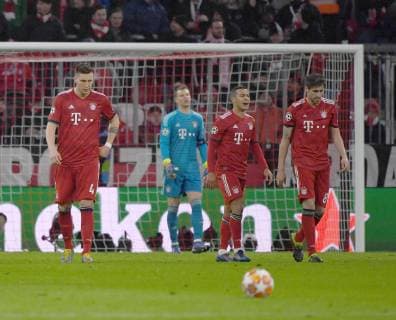 Fussball, Herren, Saison 2018 2019, Champions League (Achtelfinale, Rückspiel), FC Bayern München - FC Liverpool, v. l. Niklas Süle (Bayern München), Torwart Manuel Neuer (Bayern München), Thiago (Bayern München), Javi Martinez (Bayern München) nach dem Gegentor zum 1:2, 13.03. 2019, Copyright: xMatthiasxKochx