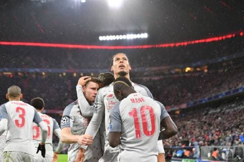 Fußball Champions League Achtelfinale FC Bayern München - FC Liverpool am 13.03.2019 in der Allianz Arena in München Torjubel zum 1:2 durch Virgil van Dijk ( Liverpool ) DFL DFB regulations prohibit any use of photographs as image sequences and or quasi-video.