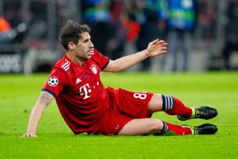 Enttaeuschung ¦ Javi (Javier) MARTINEZ ( 8, M). Fussball, FC Bayern Muenchen (M) - FC Liverpool (LIV), UEFA Championsleague, Saison 2018 2019, Achtelfinale, Rueckspiel, am 13.03.2019 in Muenchen A L L I A N Z A R E N A Deutschland. Â