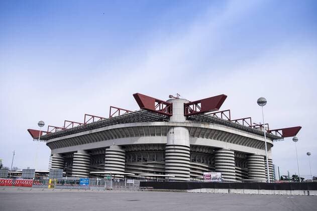 14.03.2019, xkvx, Fussball Europa League 1 8 Finale, Inter Mailand - Eintracht Frankfurt emspor, v.l. Aussenansicht Ansicht Aussen Giuseppe Meazza Stadion San Siro (DFL DFB REGULATIONS PROHIBIT ANY USE OF PHOTOGRAPHS as IMAGE SEQUENCES and or QUASI-VIDEO) Mailand