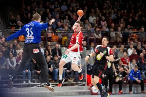 Lübbecke, Deutschland 16.03.2019: 2. Handball Bundesliga - 2018 2019 - TuS-N-Lübbecke vs. Handball Sportverein Hamburg (L-R) Joel Birlehm (Lübbecke), Dominik Axmann (Hamburg) Lübbecke Nordrhein-Westfalen Deutschland Merkur Arena