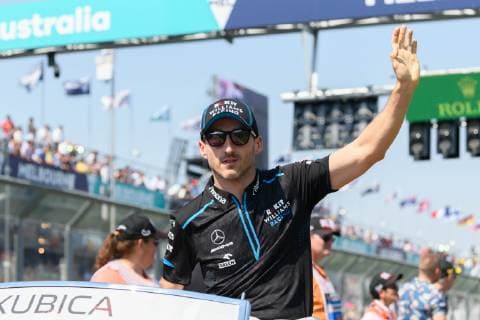 March 17, 2019: Robert Kubica (POL) 88 from the Williams Racing team waves to the crowd during the drivers parade prior to the start of the 2019 Australian Formula One Grand Prix at Albert Park, Melbourne, Australia. Cal Media Formula One 2019: Australia - Race Day - ZUMAc04_ 20190317_zaf_c04_041 Copyright: xSydneyxLowx
