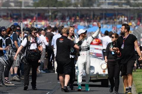 March 17, 2019: Lewis Hamilton (GBR) 44 from the Mercedes-AMG Petronas Motorsport team returns to the garage after the drivers parade prior to the start of the 2019 Australian Formula One Grand Prix at Albert Park, Melbourne, Australia. Cal Media Formula One 2019: Australia - Race Day - ZUMAc04_ 20190317_zaf_c04_031 Copyright: xSydneyxLowx
