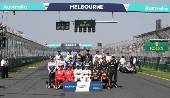 (190317) -- MELBOURNE, March 17, 2019 -- Drivers pose for group photos before Formula 1 Australian Grand Prix 2019 at the Albert Park in Melbourne, Australia, March 17, 2019. ) (SP)AUSTRALIA-MELBOURNE-F1-GRAND PRIX 2019 BaixXuefei 