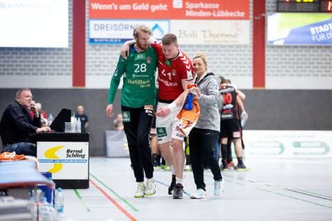 Lübbecke, Deutschland 16.03.2019: 2. Handball Bundesliga - 2018 2019 - TuS-N-Lübbecke vs. Handball Sportverein Hamburg (M) Dominik Vogt (Hamburg) verletzt Lübbecke Nordrhein-Westfalen Deutschland Merkur Arena
