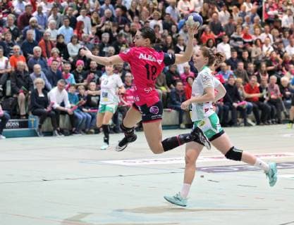 18 Julia Harsfalvi (TusSis Metzingen) Handball 1. HBF TusSies Metzingen vs. FRISCH AUF Goeppingen 2019-03-16 Handball 1. HBF Frauen TusSies Metzingen vs. FRISCH AUF Goeppingen Metzingen Copyright: xBaur xEibner-Pressefotox EP_soba