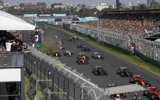 Motorsports: FIA Formula One World Championship WM Weltmeisterschaft 2019, Grand Prix of Australia, Start, 5 Sebastian Vettel (GER, Scuderia Ferrari Mission Winnow), 16 Charles Leclerc (MCO, Scuderia Ferrari Mission Winnow), 33 Max Verstappen (NLD, Aston Martin Red Bull Racing), 20 Kevin Magnussen (DEN, Rich Energy Haas F1 Team), 8 Romain Grosjean (FRA, Rich Energy Haas F1 Team), Melbourne Australia