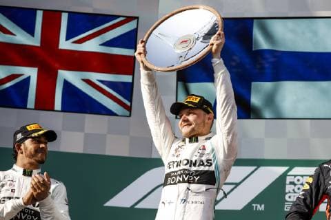 Motorsports: FIA Formula One World Championship WM Weltmeisterschaft 2019, Grand Prix of Australia, 44 Lewis Hamilton (GBR, Mercedes AMG Petronas Motorsport), 77 Valtteri Bottas (FIN, Mercedes AMG Petronas Motorsport), Melbourne Australia