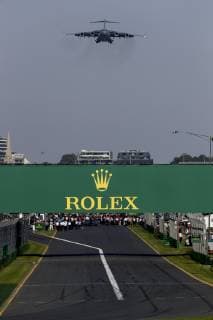 17th March 2019, Melbourne Grand Prix Circuit, Melbourne, Australia; Melbourne Formula One Grand Prix, race day; C17 Globemaster fly over before the race start  ActionPlus12116211 StephenxBlackberry