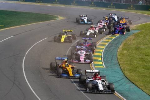 Motorsports: FIA Formula One World Championship WM Weltmeisterschaft 2019, Grand Prix of Australia, Start, 7 Kimi Raikkonen (FIN, Alfa Romeo Racing), 4 Lando Norris (GBR, McLaren F1 Team), 11 Sergio Perez (MEX, Racing Point F1 Team), Melbourne Australia