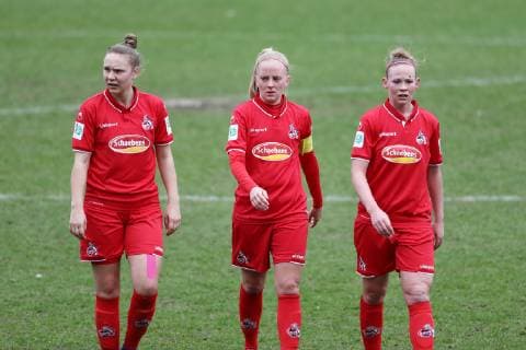1.FC Köln vs. SV 67 Weinberg Fussball 2. Bundesliga Frauen Franz-Kremer-Stadion von links: Kristina Hild (1.FC Köln), Anna Kirschbaum (1.FC Köln), Romina Frommont (1.FC Köln) 17.03.2019
