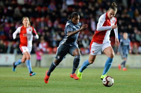 Lineth Beerensteyn (FC Bayern Muenchen), Melisa Hasanbegovic (Slavia Prag) Prag, Tschechien, 20.03.2019, Fussball, Frauenfussball, Slavia Prag - FC Bayern München,