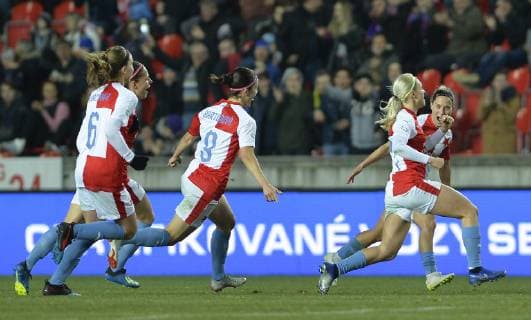 KATERINA SVITKOVA of Slavia (2nd right) celebrates a goal during the UEFA Women s Champions League match Slavia Praha vs Bayern Munich, in Prague, Czech Republic, March 20, 2019. (CTKxPhoto MichaelaxRihova) CTKPhotoP201903201073901  mir 15
