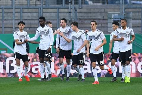 Fußball U 21 Länderspiel Deutschland - Frankreich am 21.03.2019 im Stadion Essen in Essen Torjubel zum 1:0 durch Levin Öztunali ( Deutschland ) DFB regulations prohibit any use of photographs as image sequences and or quasi-video.